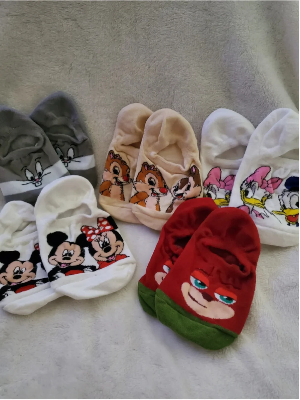 Unisex old school Character No-Show Socks Multi-color women size 7-9